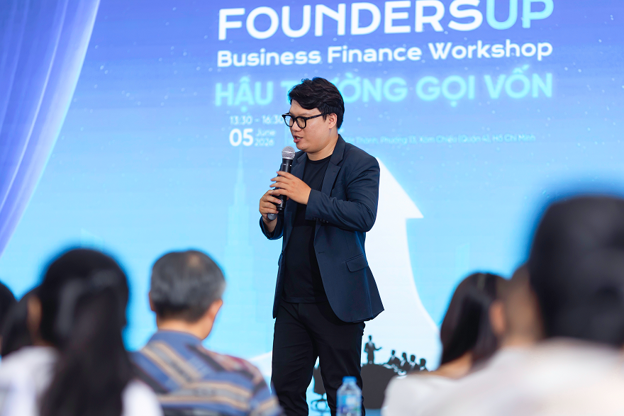 Hoàng Lê làm key host cho sự kiện FoundersUp Business Finance Workshop